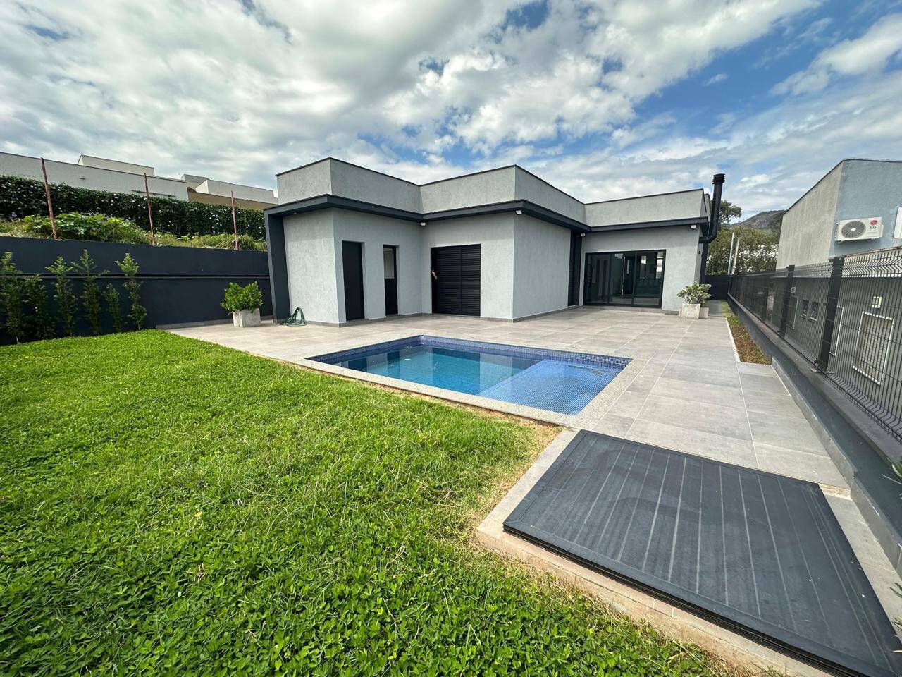#98 - Casa para Venda em Bragança Paulista - SP