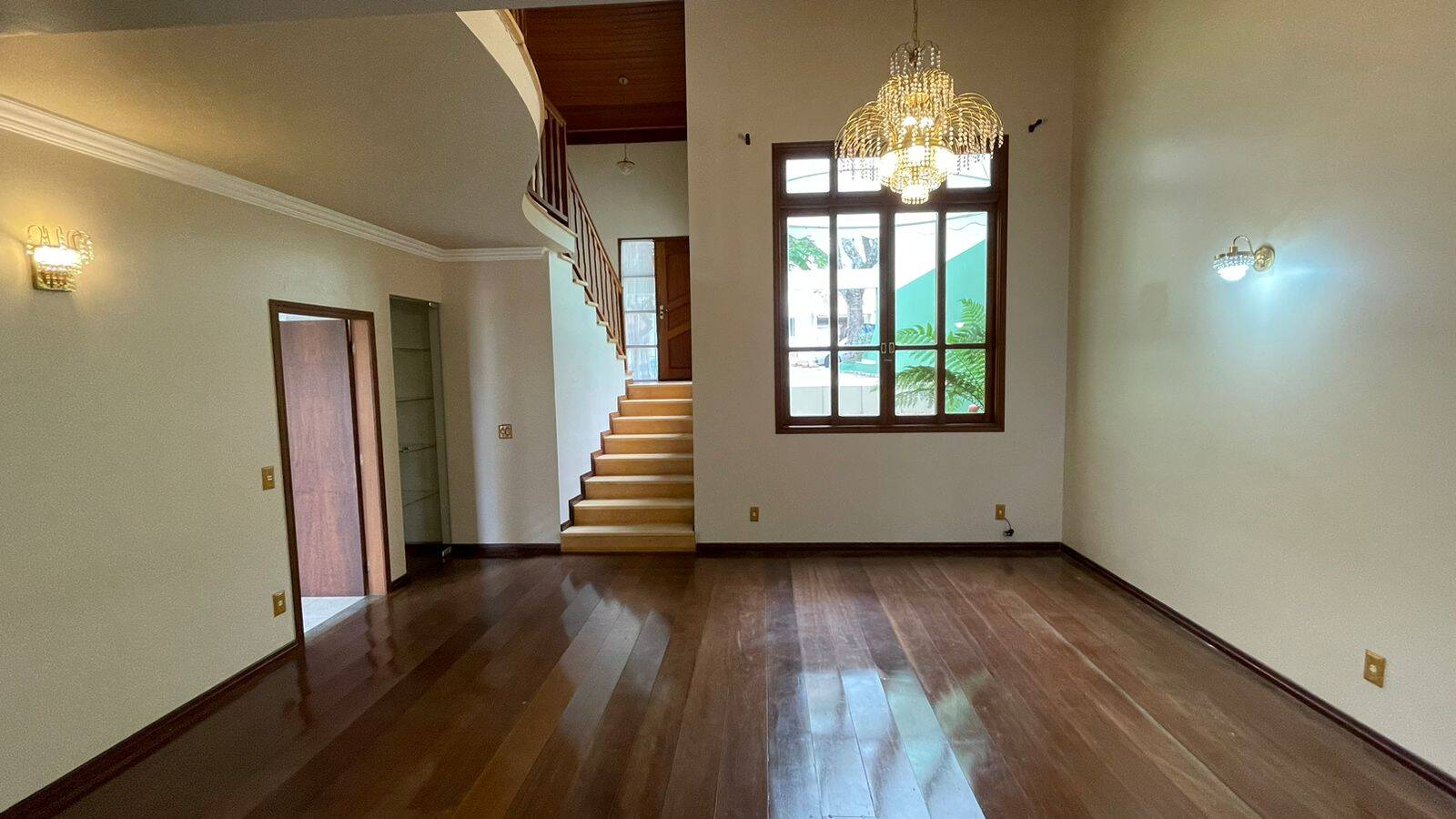 #117 - Casa para Locação em Bragança Paulista - SP