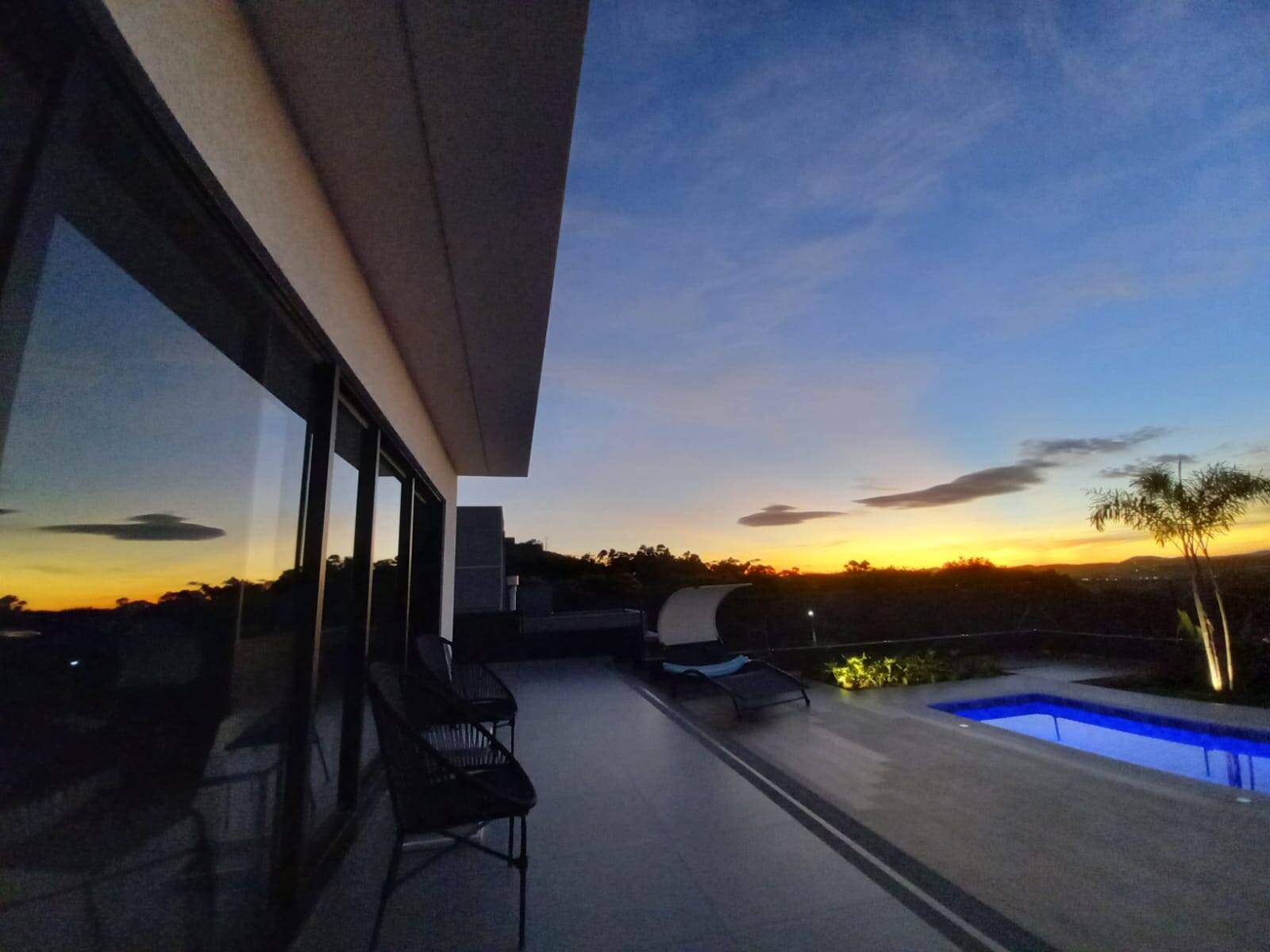 Casa, 4 quartos, 267 m² - Foto 2