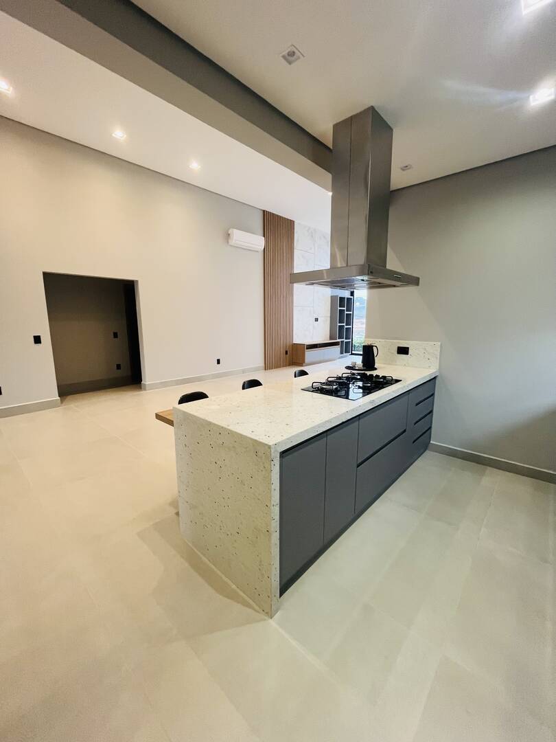 Casa, 3 quartos, 318 m² - Foto 11