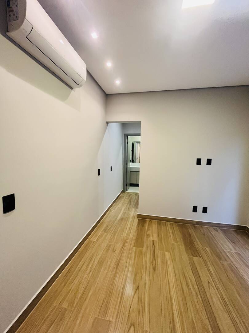 Casa, 3 quartos, 318 m² - Foto 23