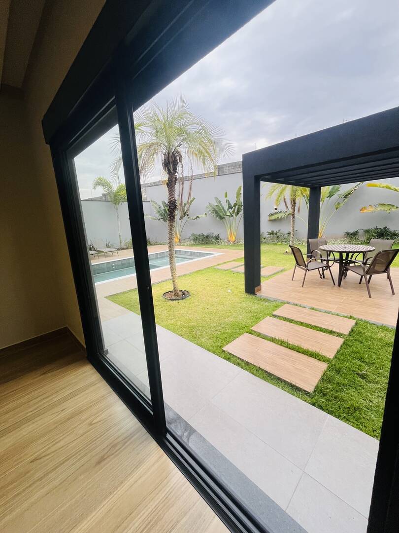 Casa, 3 quartos, 318 m² - Foto 36