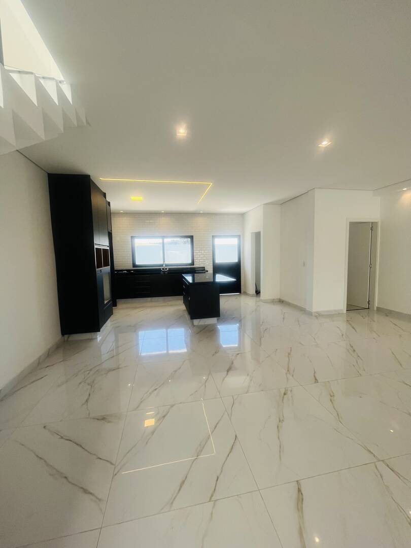 Casa, 3 quartos, 181 m² - Foto 5