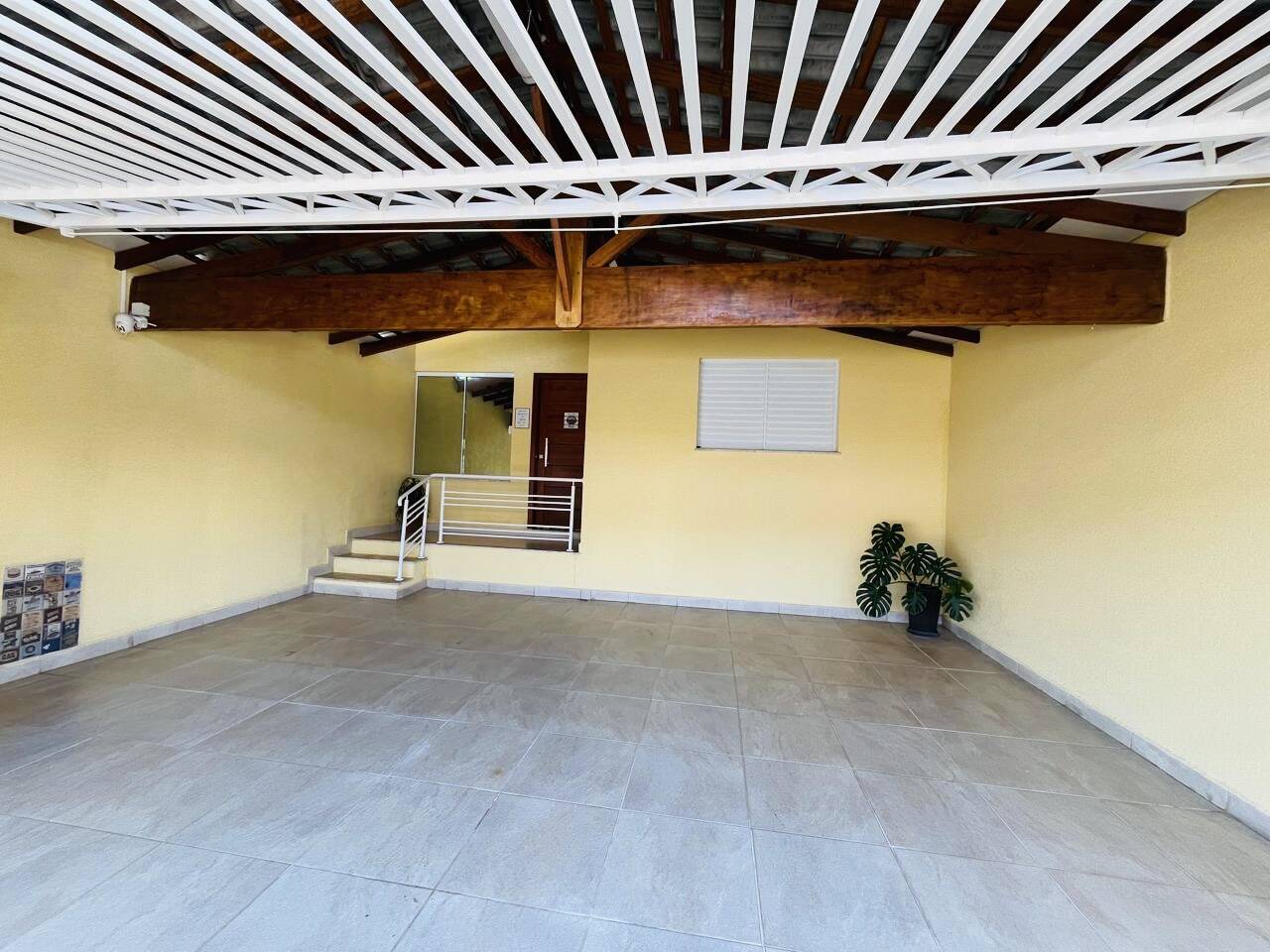 Casa, 3 quartos, 110 m² - Foto 1