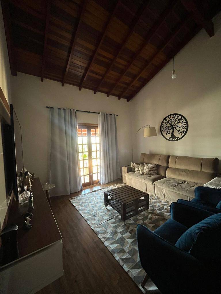 Casa, 3 quartos, 310 m² - Foto 2