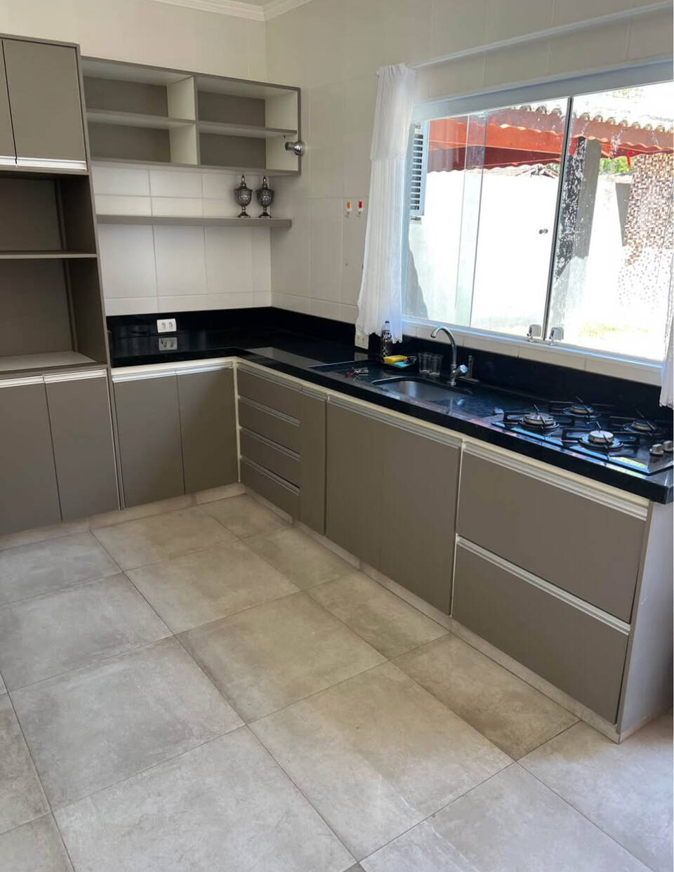 Casa, 3 quartos, 180 m² - Foto 3