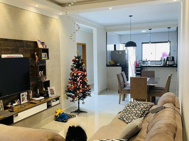Casa para Venda em Bragança Paulista - 1