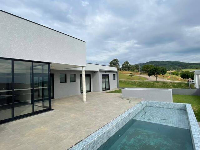 Casa para Venda em Bragança Paulista - 4